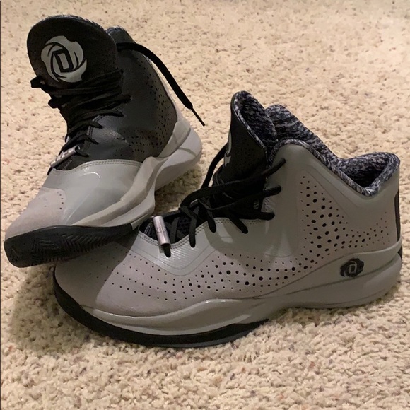 d rose new shoes